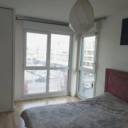 아파트 Mini Loft Near Paris Deuil-la-Barre